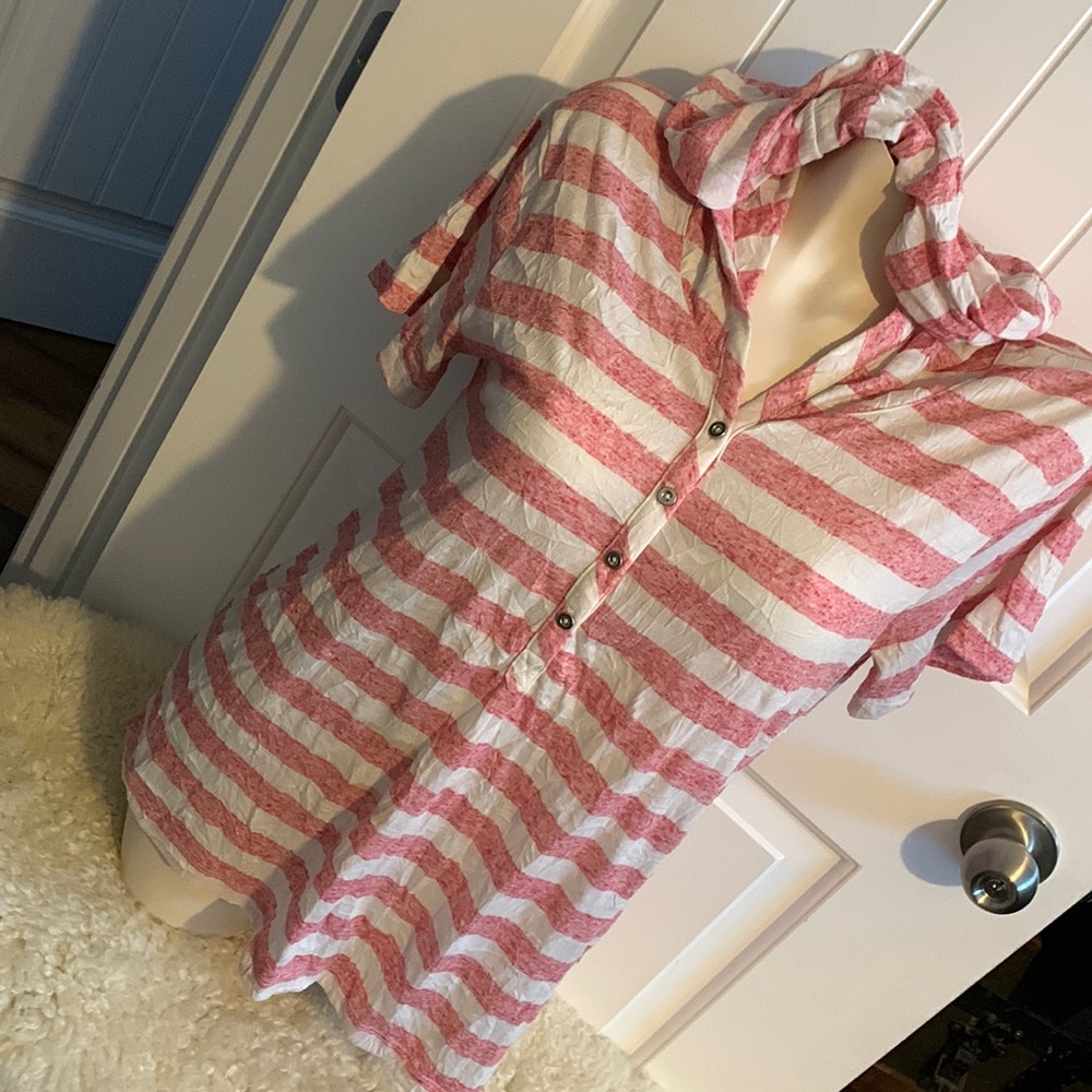 Stripes pink and white hoodie top